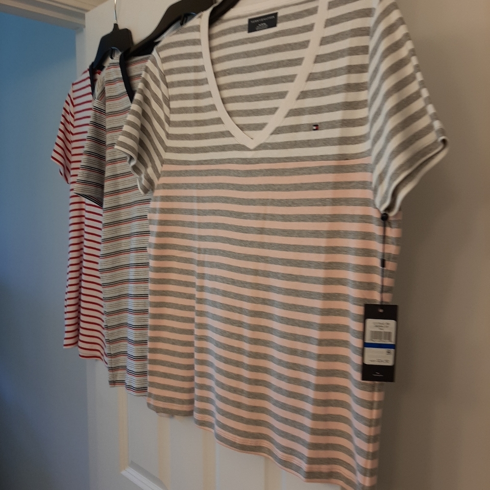 SOLD (duplicate) TommyHilfigerStriped T-Shirts. XL
